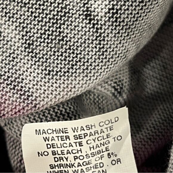 Floral and Leopard Print Long Sleeve sweater Dress size medium - Picture 11 of 13